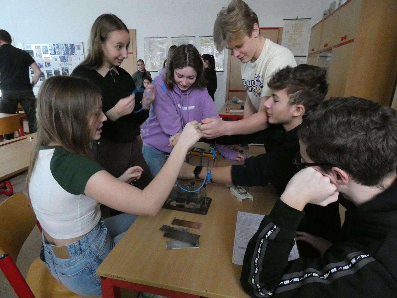 Projektový den na Gymnáziu ÚO - 9. třídy - 19