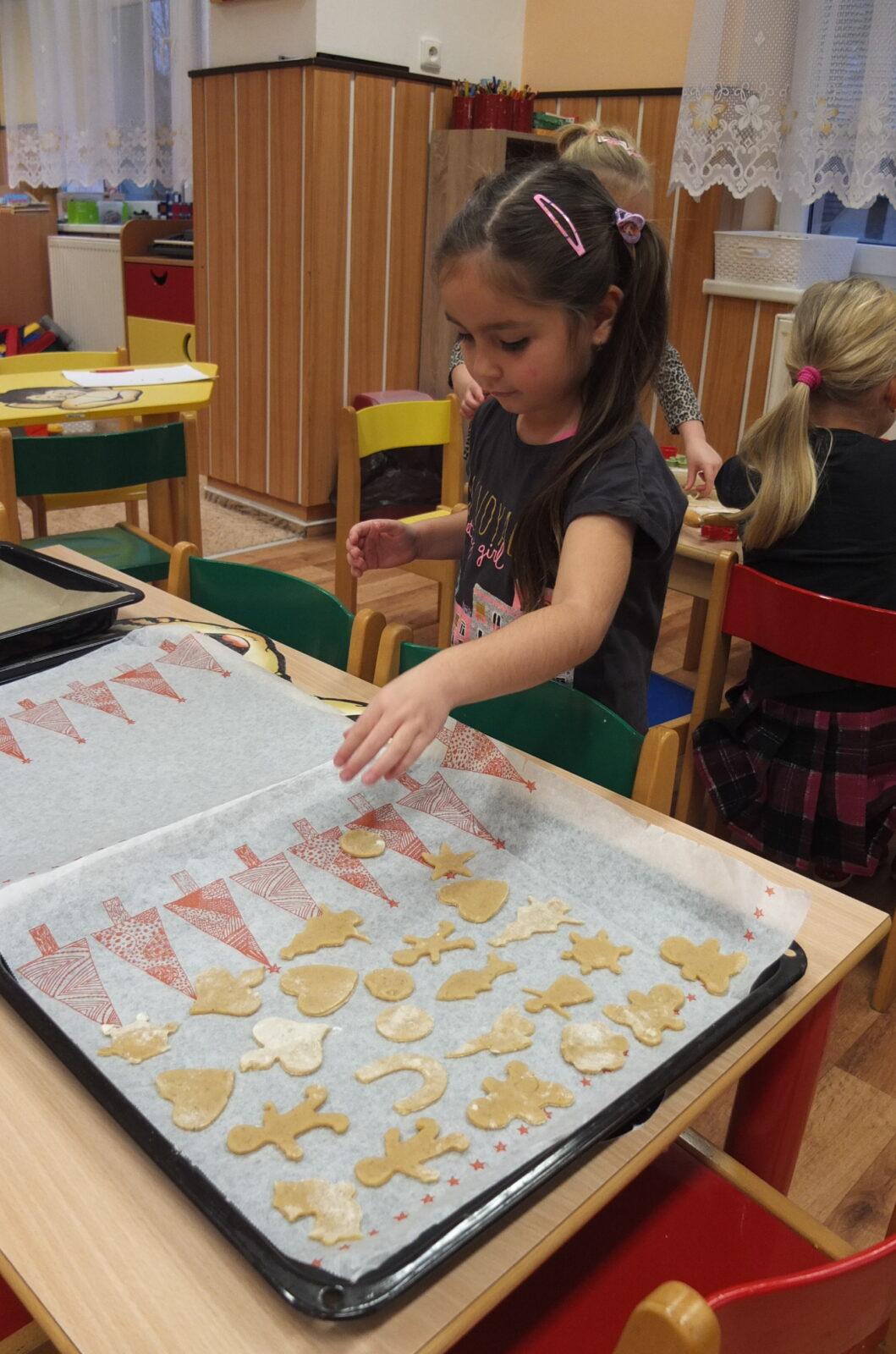 Pečení perníčků - 15