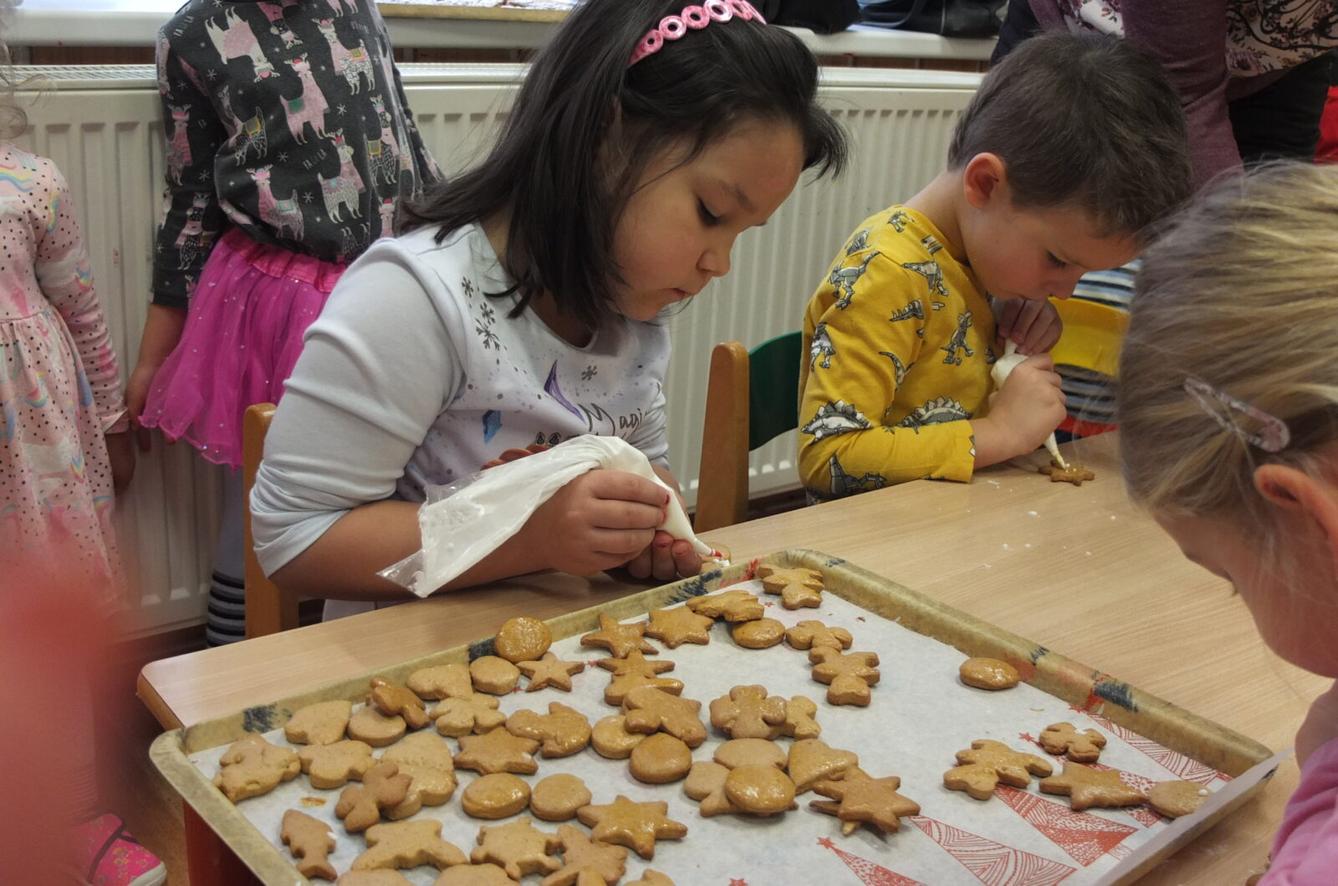 Pečení perníčků - 37