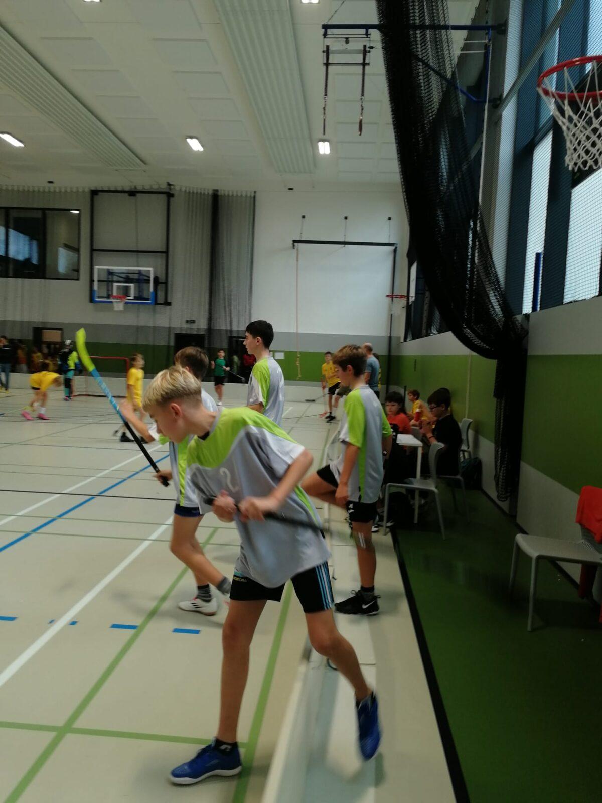 Postup ml. florbalistů do okresu - 4