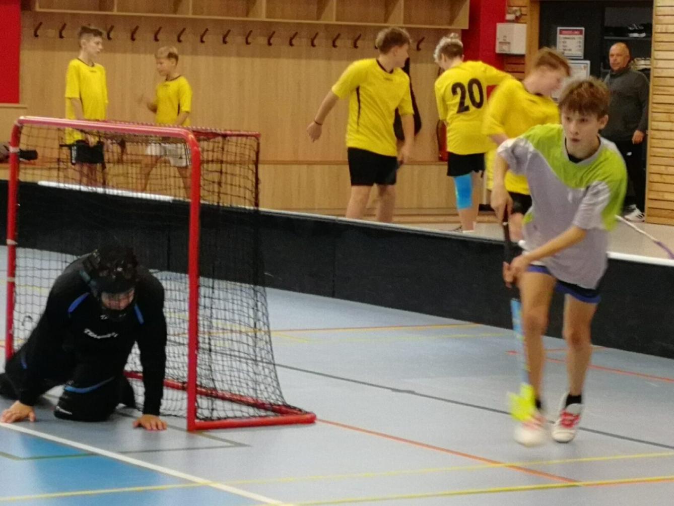 okresní kolo ve florbale - 3