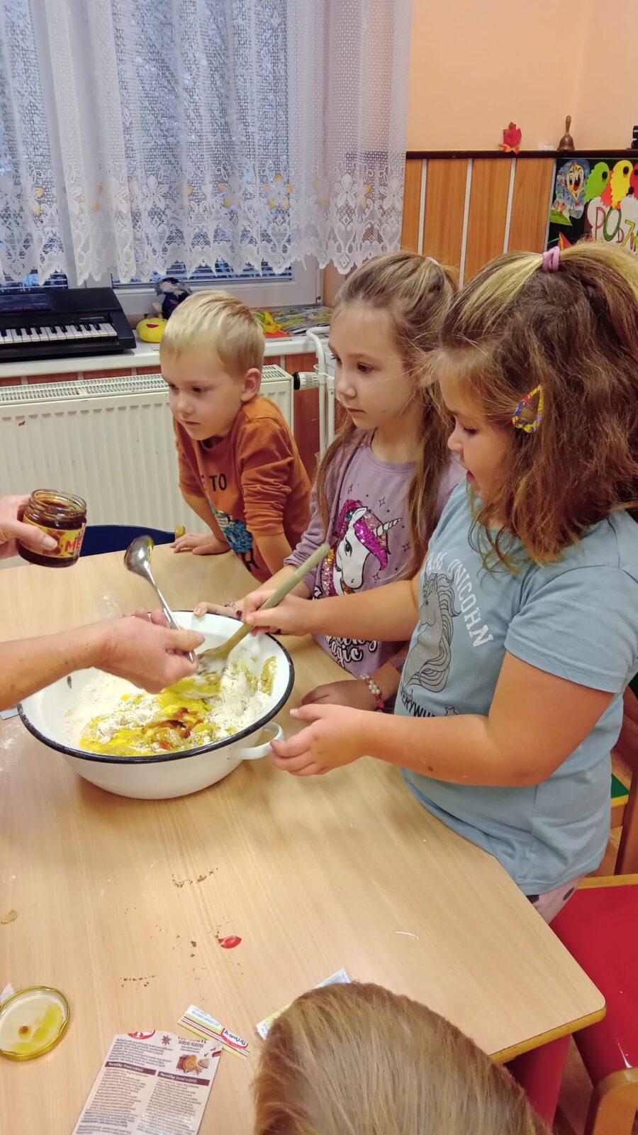 Pečení perníčků - 7