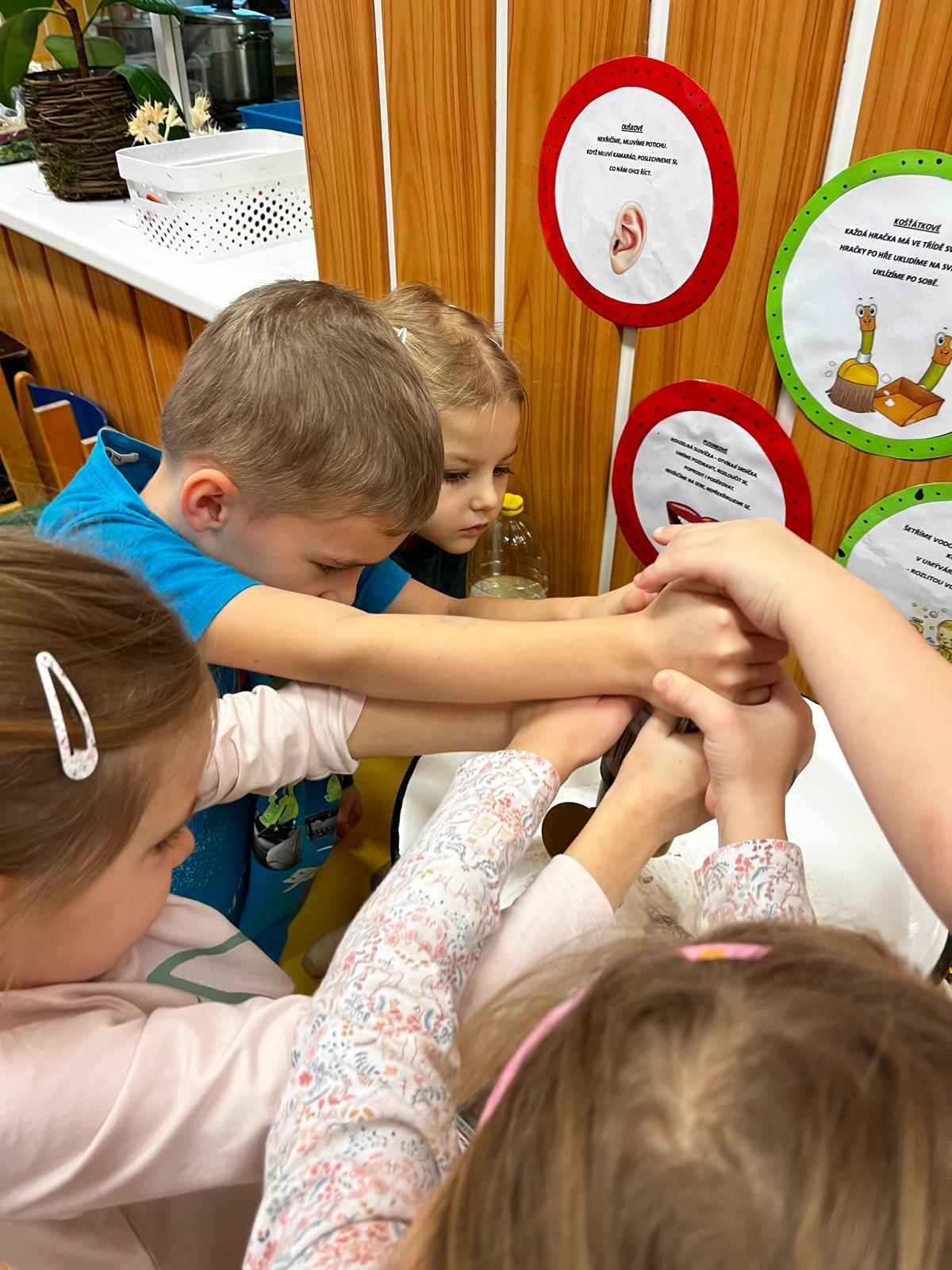 pečení perníčků - 19