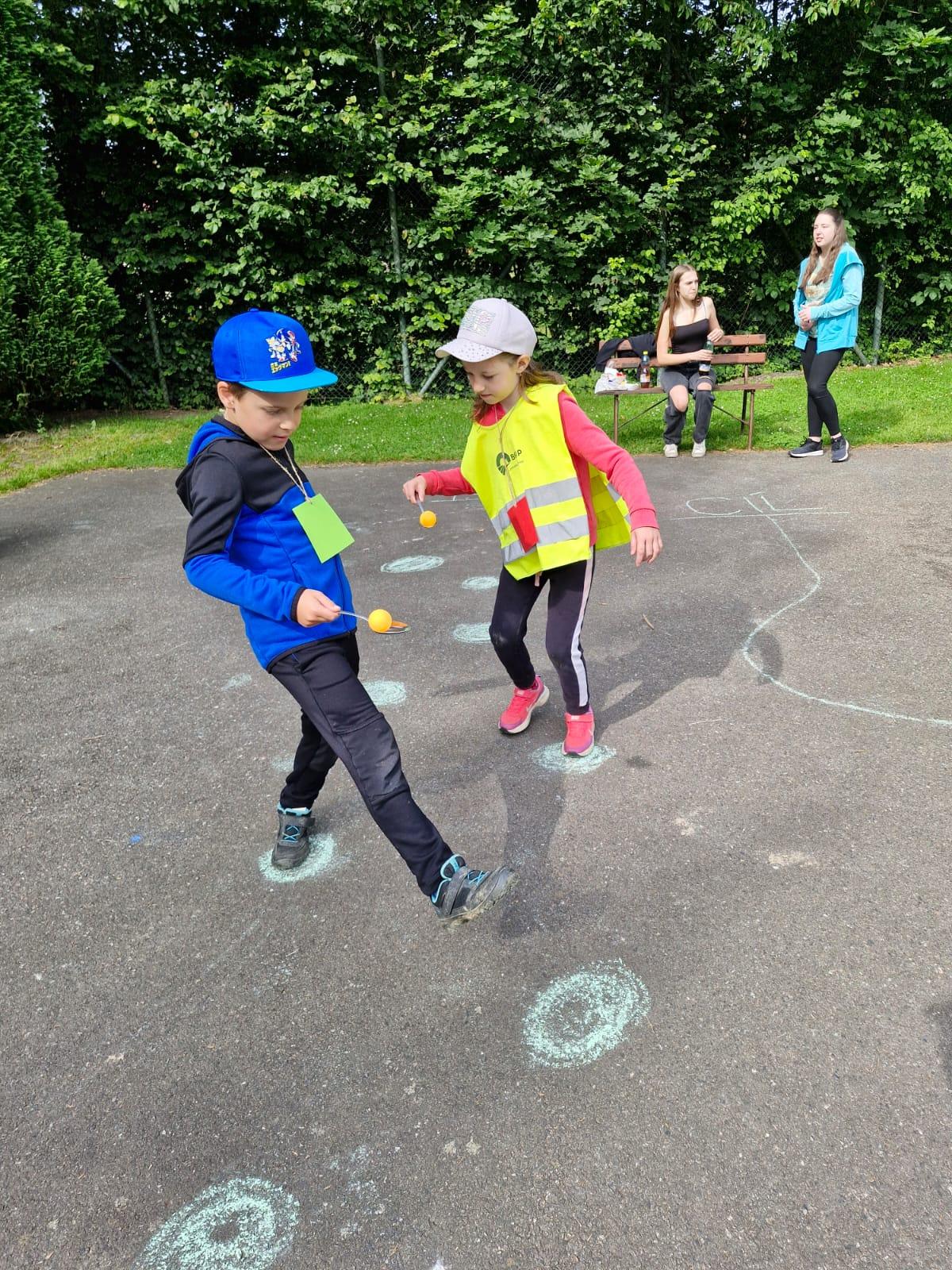 PŘEDŠKOLÁCI VE ŠKOLE - 17