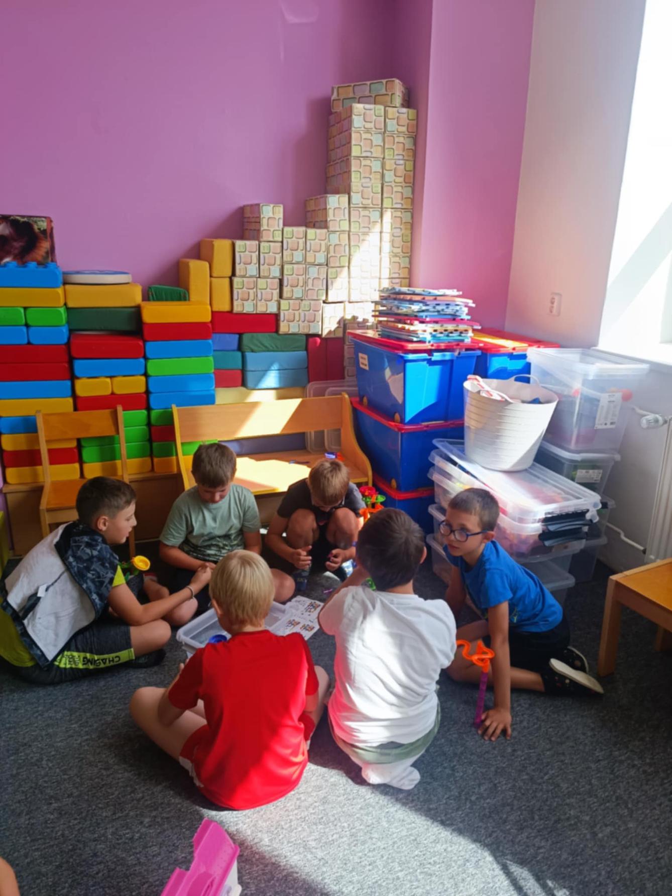 Týden plný zábavy II - pondělí - 29