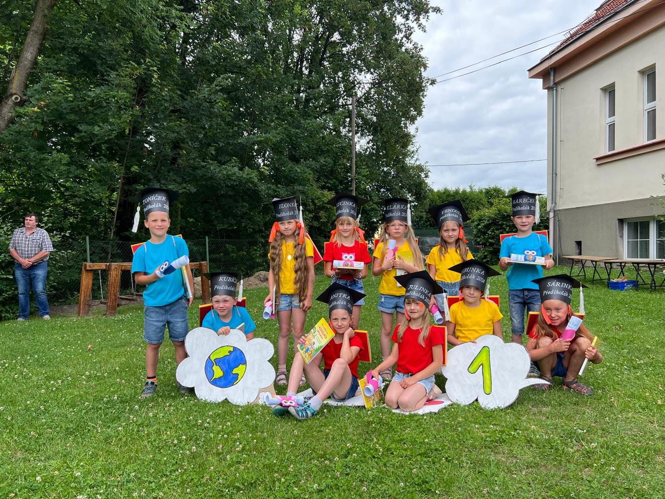 ZAHRADNÍ SLAVNOST - 30