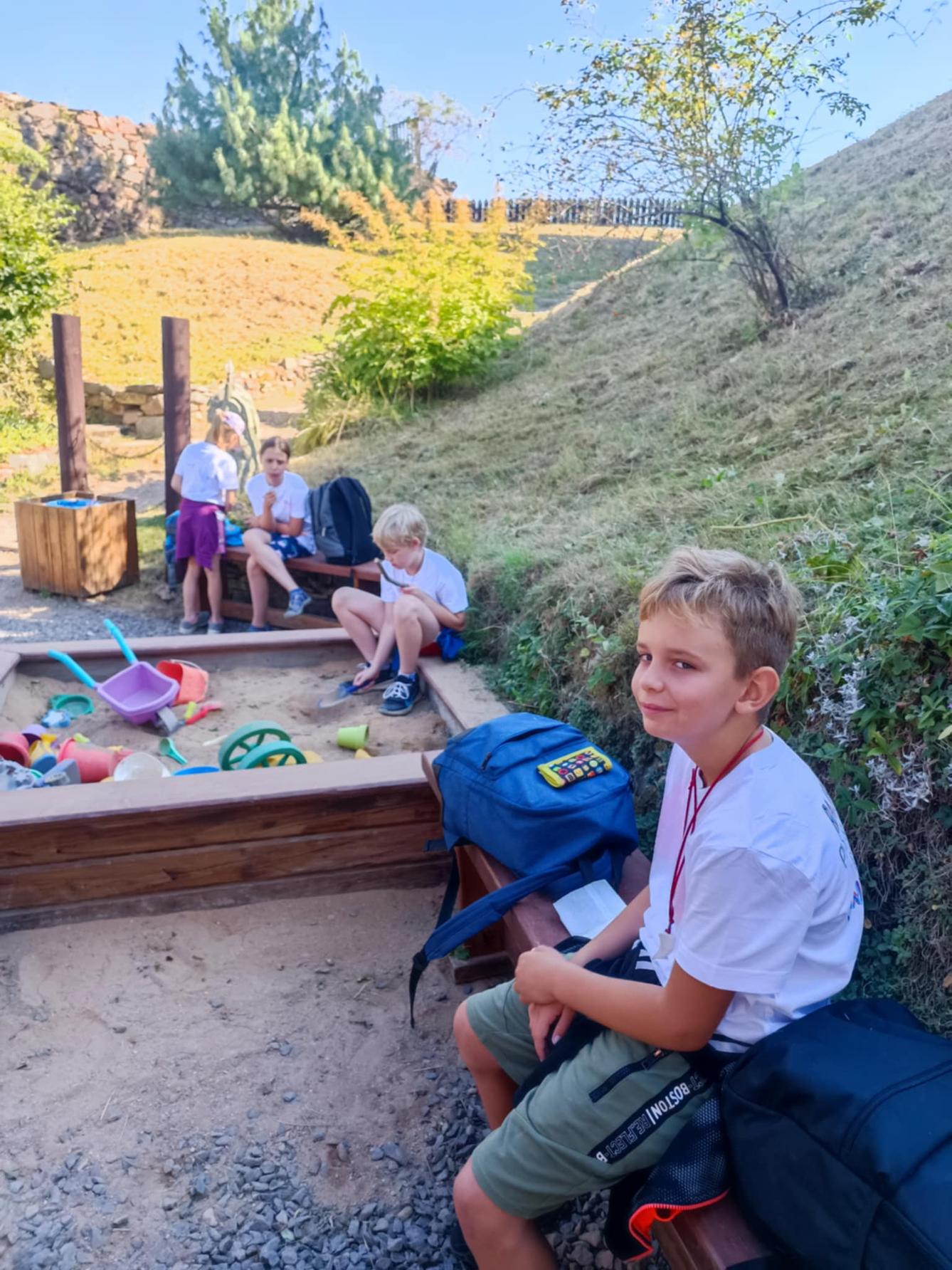 TÝDEN PLNÝ ZÁBAVY II - STŘEDA - 53