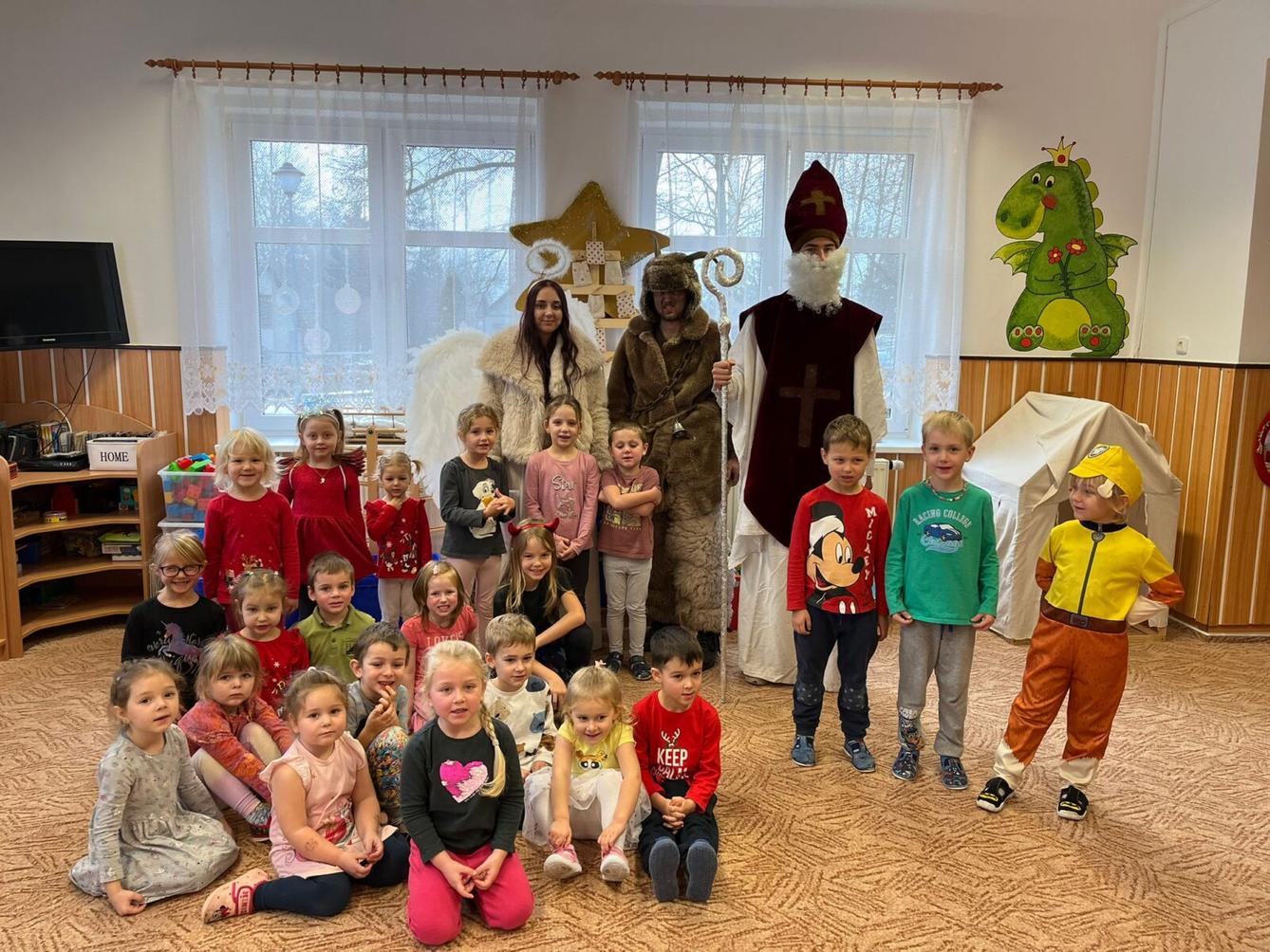 Mikuláš, anděl a čert ve školce - 14