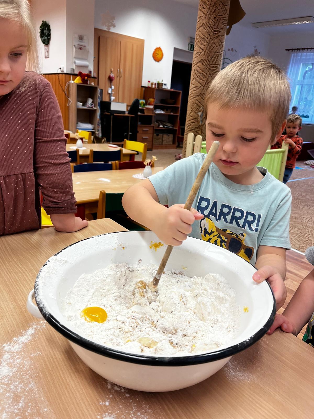 pečení perníčků - 21