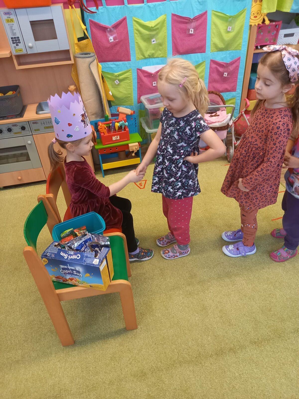 SLAVÍME: TEREZKA MĚLA NAROZENINY - 7