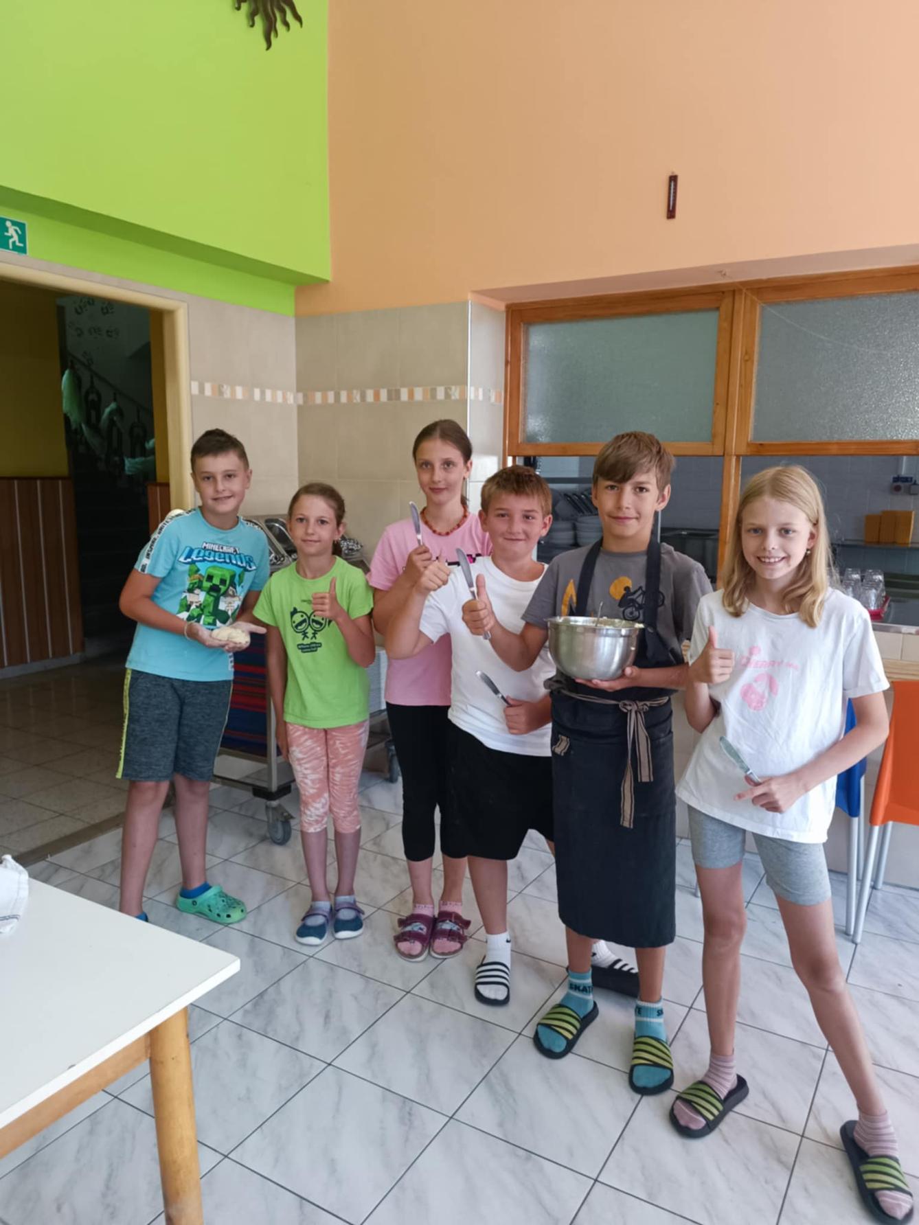 Týden plný zábavy II - úterý - 24