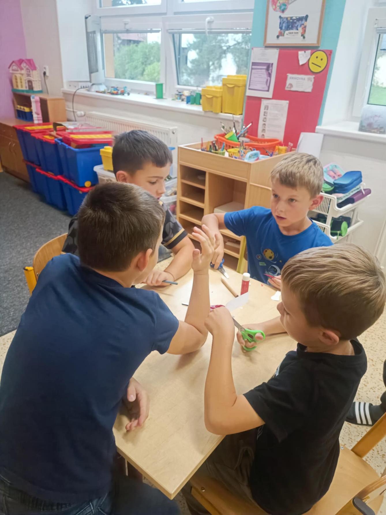 ŠKOLNÍ DRUŽINA - 2. ODDĚLENÍ -PODZIM - 85