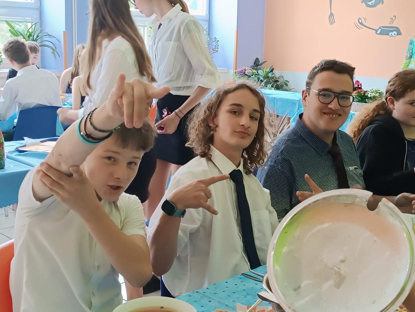 Slavnostní oběd 9. B - 11