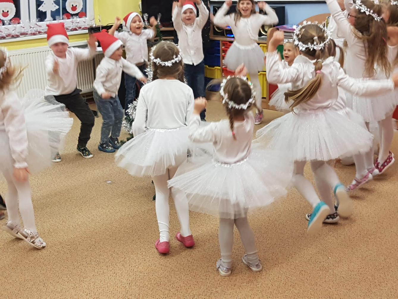 VÁNOČNÍ BESÍDKA - 41