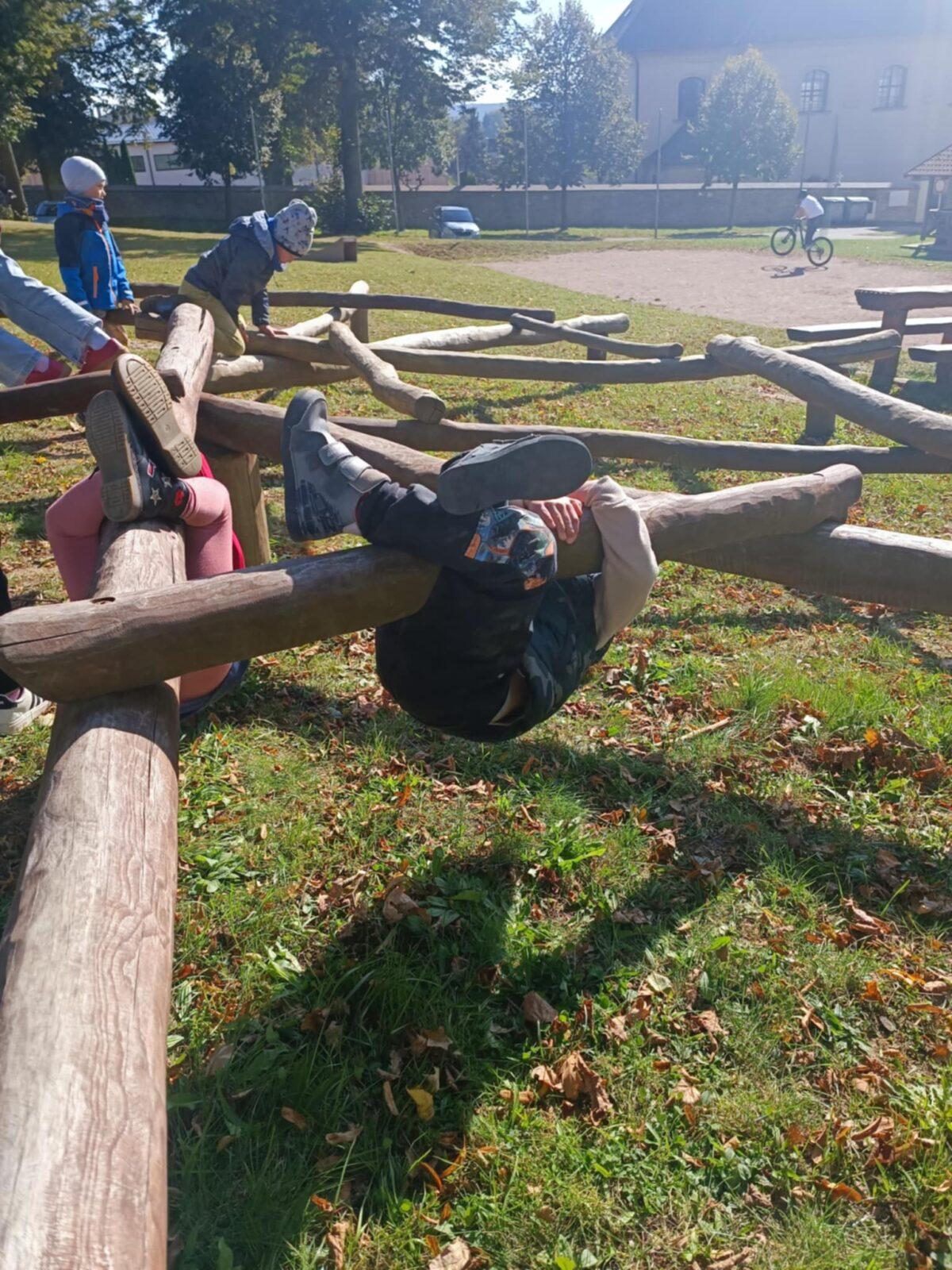 ŠKOLNÍ DRUŽINA - 2. ODDĚLENÍ -PODZIM - 89