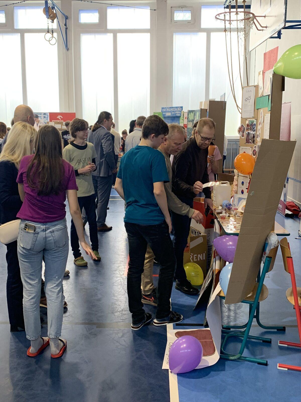 Hledáme nejlepšího mladého chemika- projekty - 1