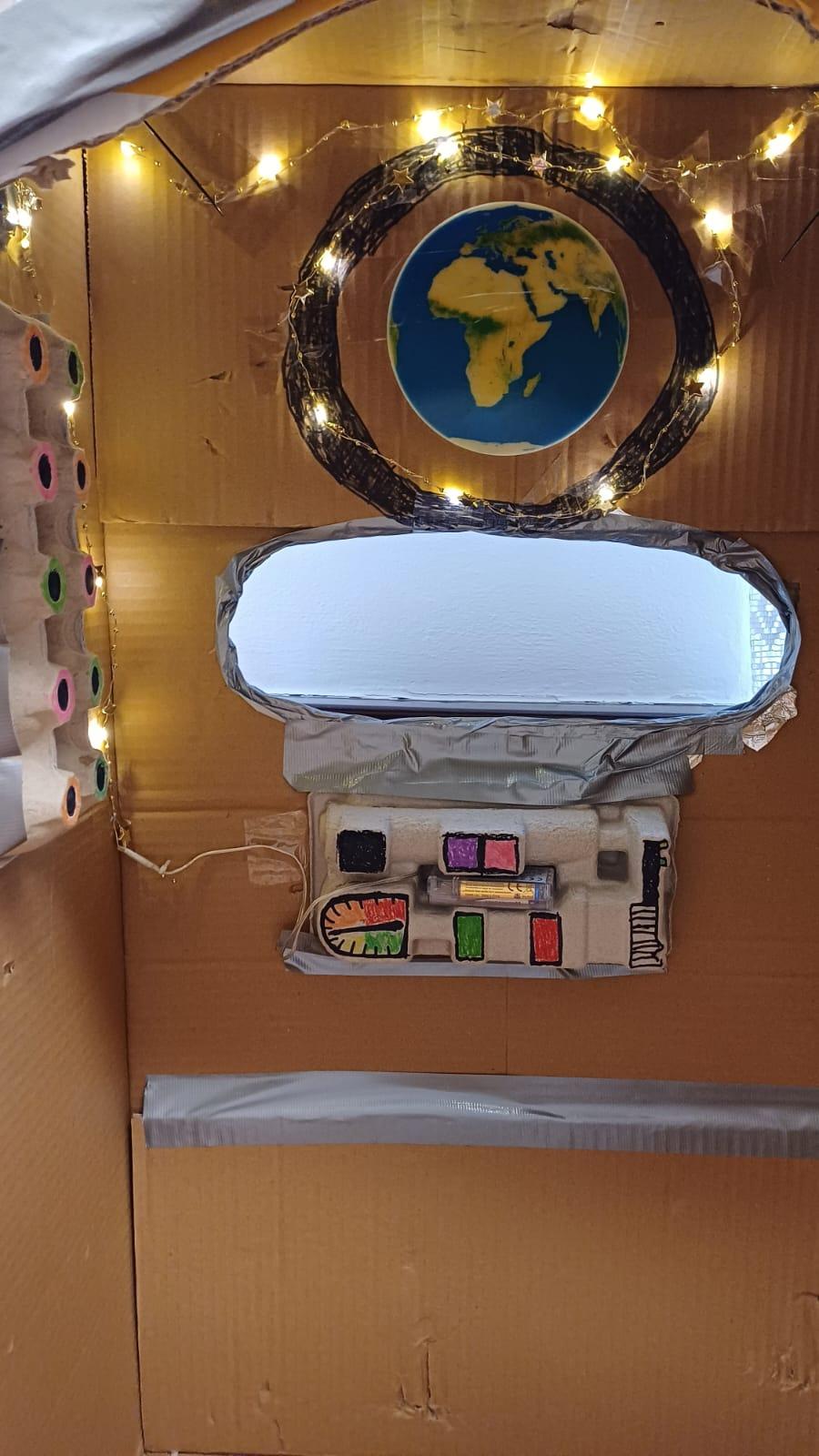 karneval na téma vesmír + přehlídka raket - 58