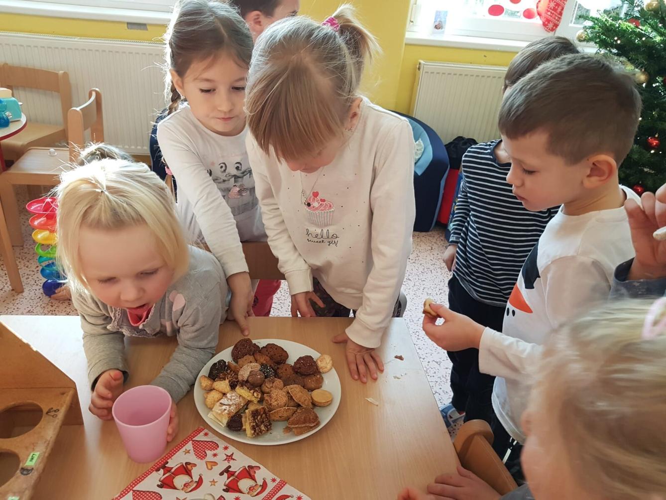 JEŽÍŠEK VE ŠKOLCE - 30