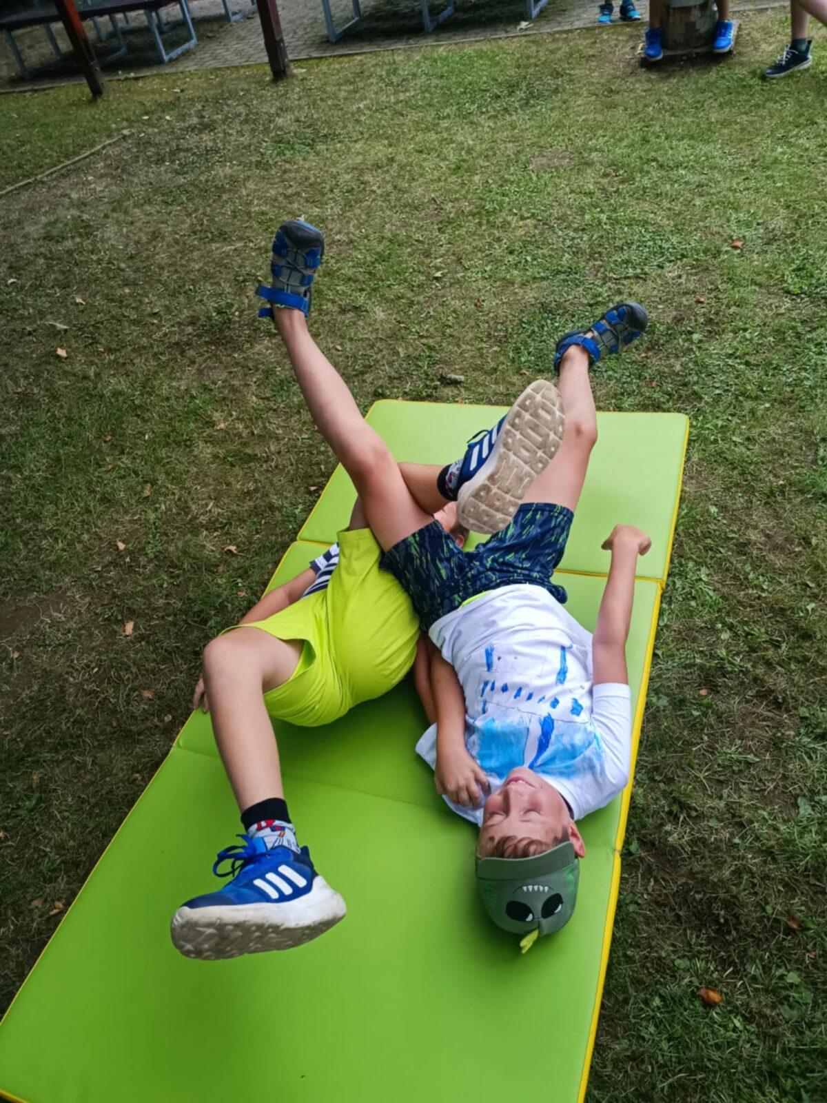 TÝDEN PLNÝ ZÁBAVY II - pátek - 53