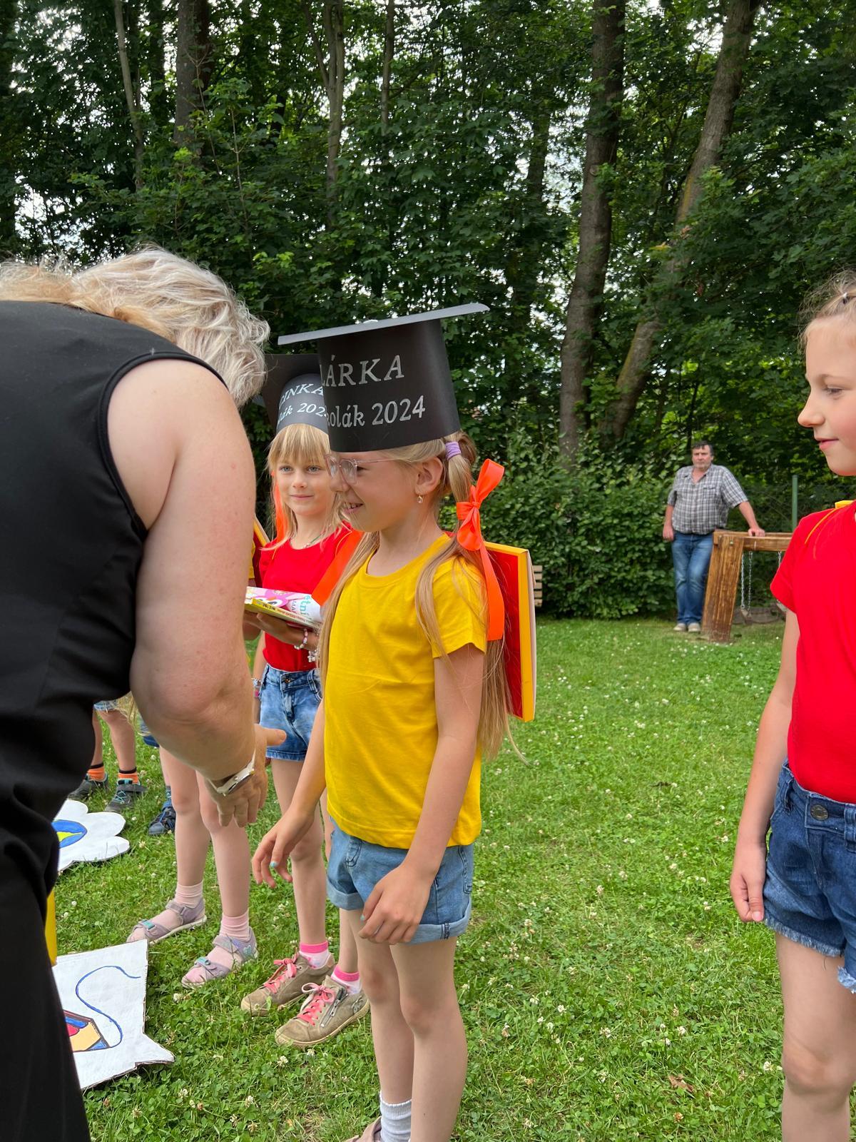 ZAHRADNÍ SLAVNOST - 38