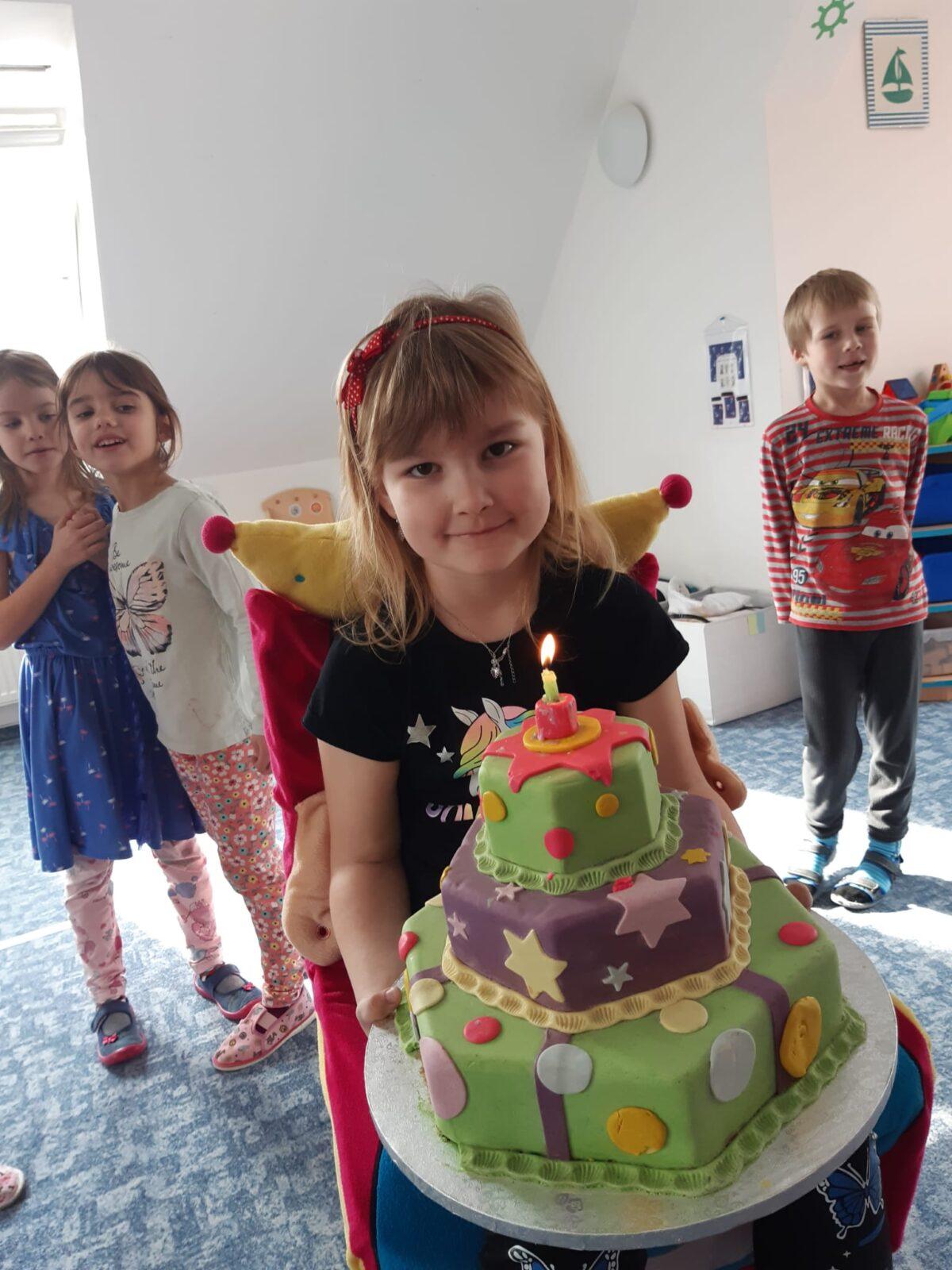 Nicol slaví narozeniny - 4