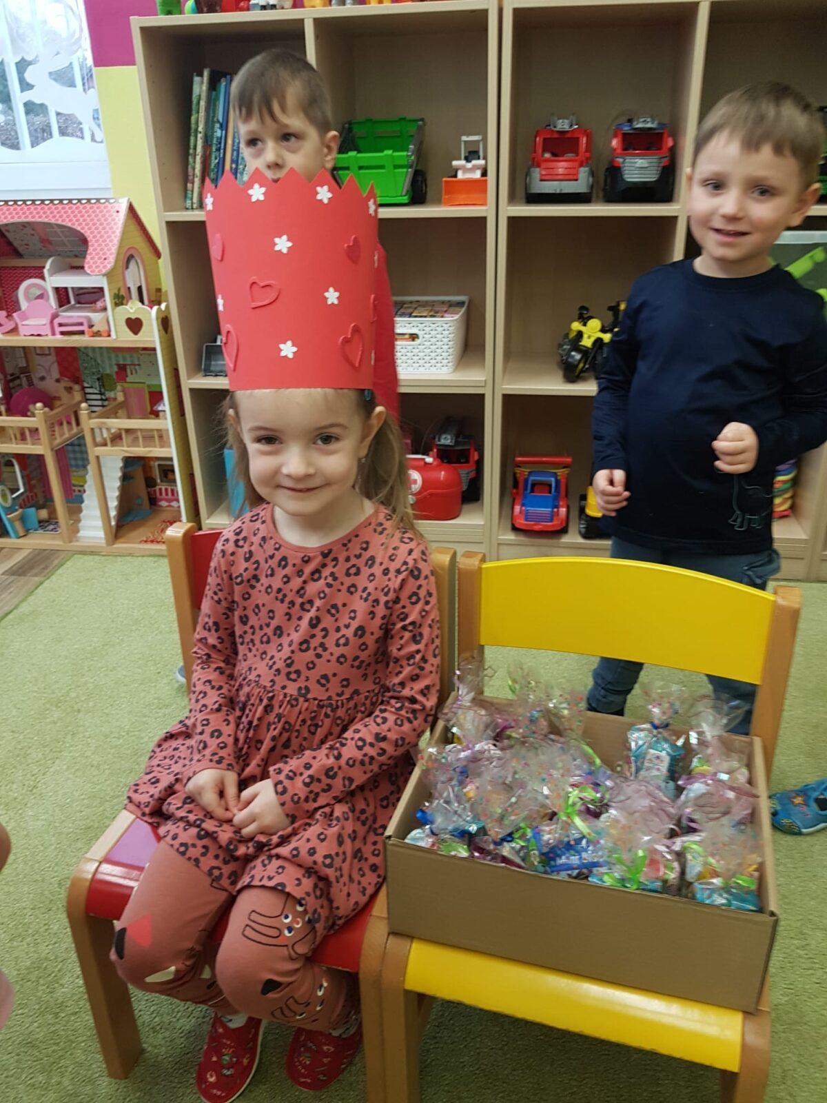 SLAVÍME: TINKA MĚLA NAROZENINY - 10