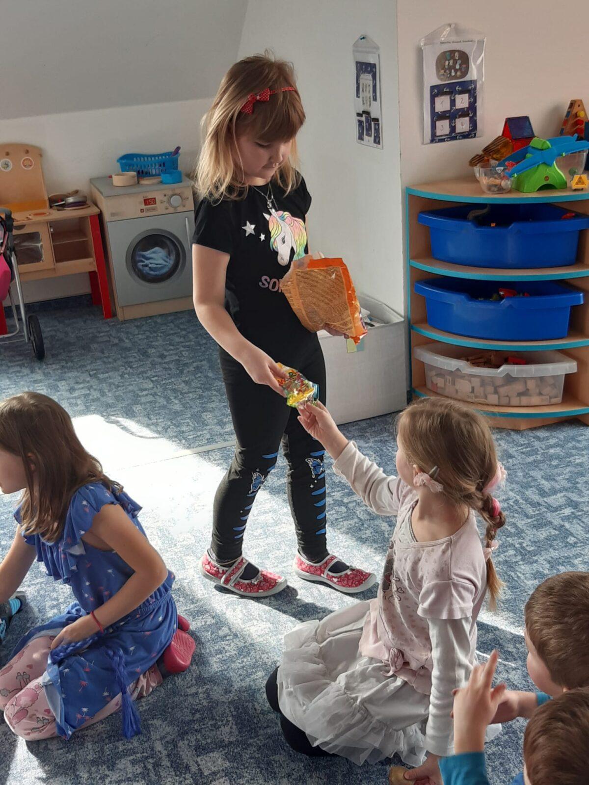 Nicol slaví narozeniny - 5