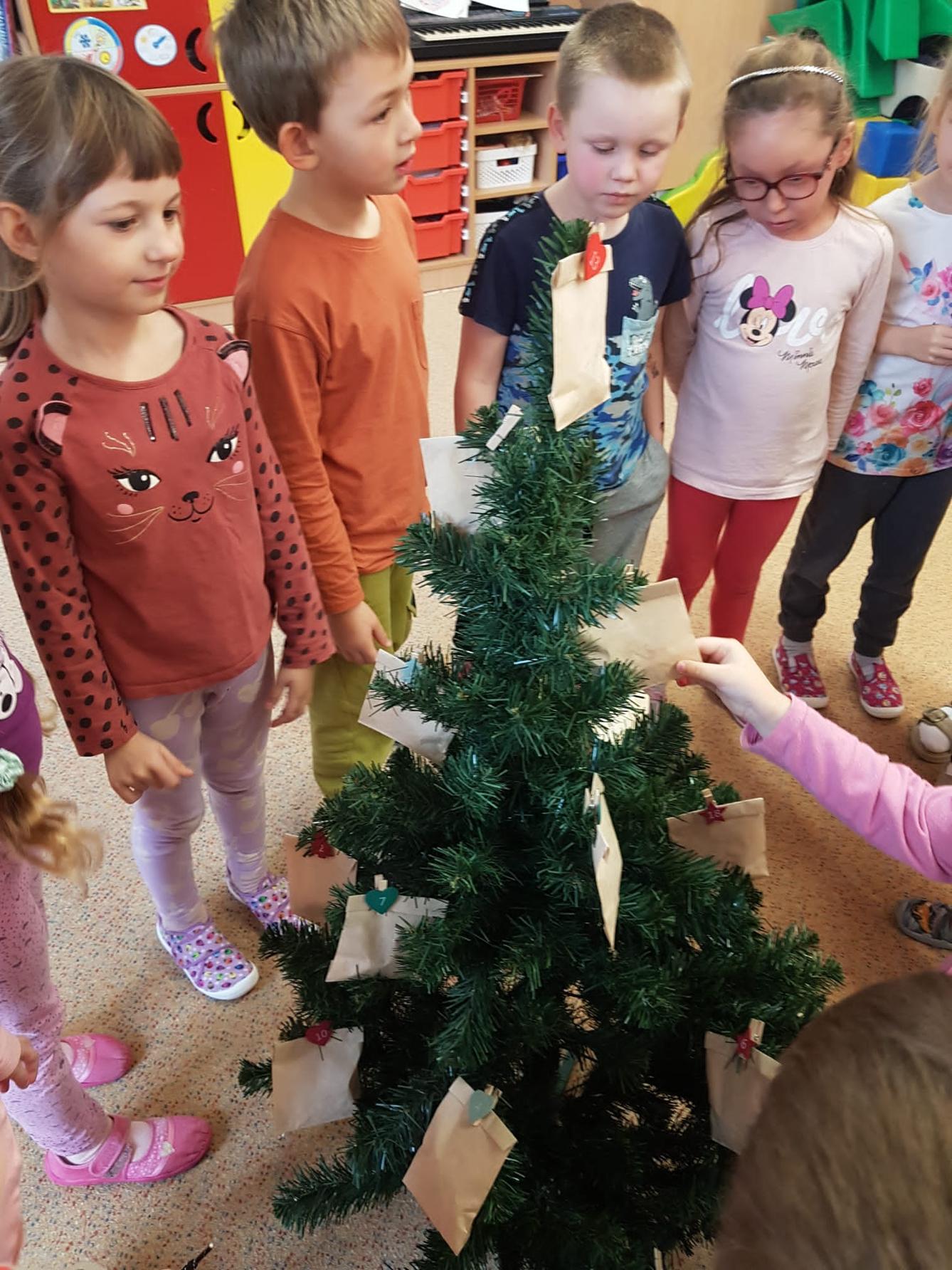 ADVENTNÍ ČAS VE ŠKOLCE - 55