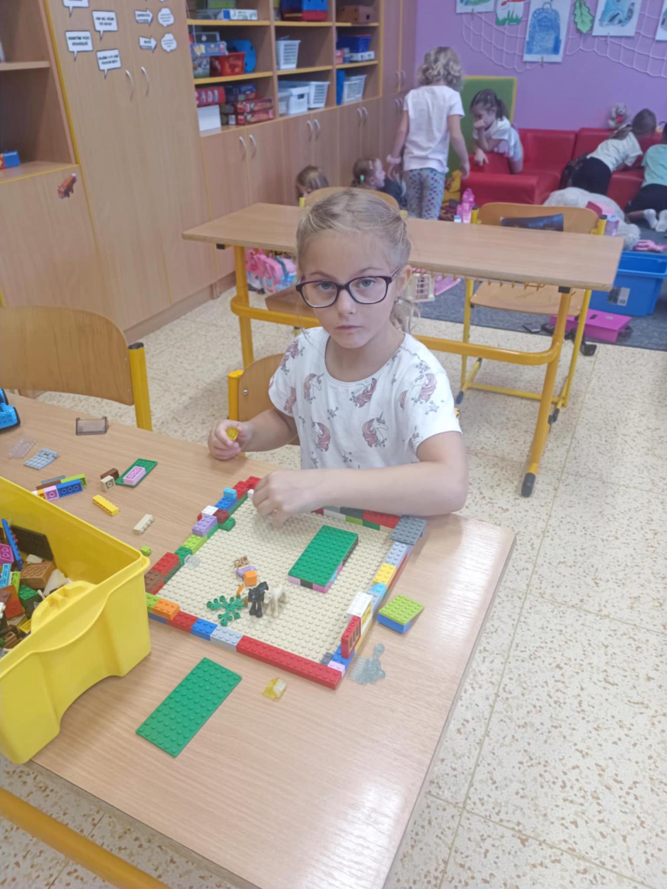 ŠKOLNÍ DRUŽINA - 2. ODDĚLENÍ -PODZIM - 103