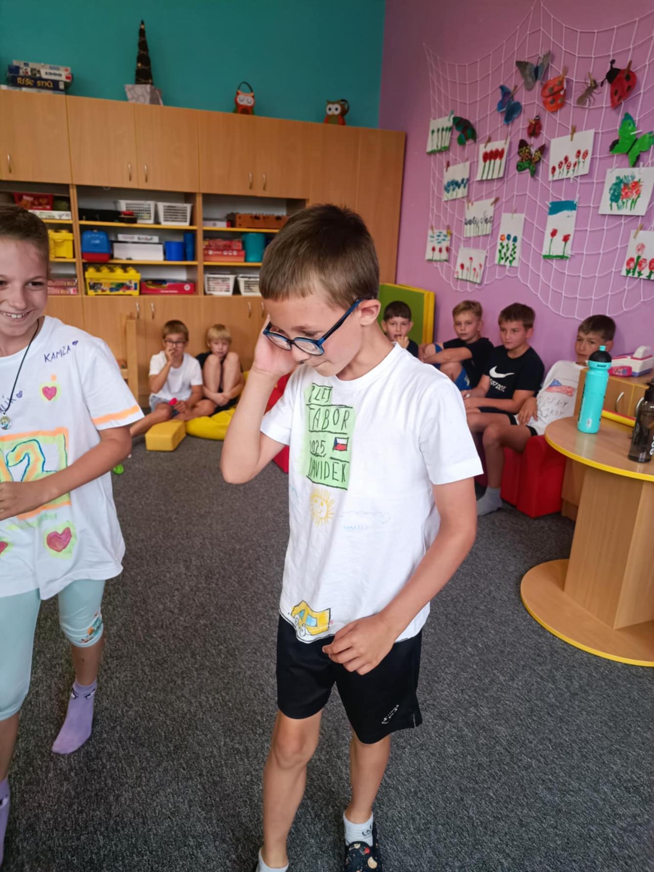 TÝDEN PLNÝ ZÁBAVY II - čtvrtek - 77