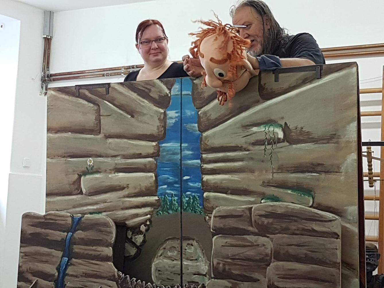 LOUTKOVÉ DIVADLO: ,,O LESNÍ VÍLE" - 10