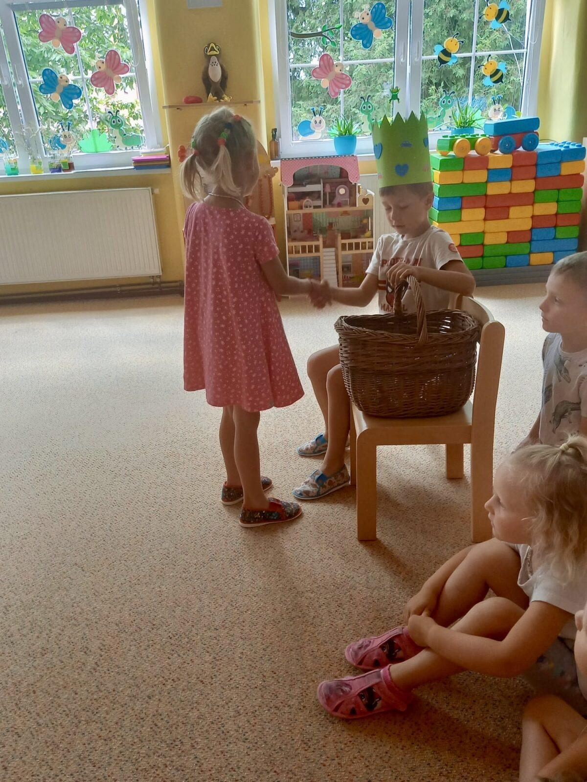 SLAVÍME: PÁŤA MĚL NAROZENINY - 9