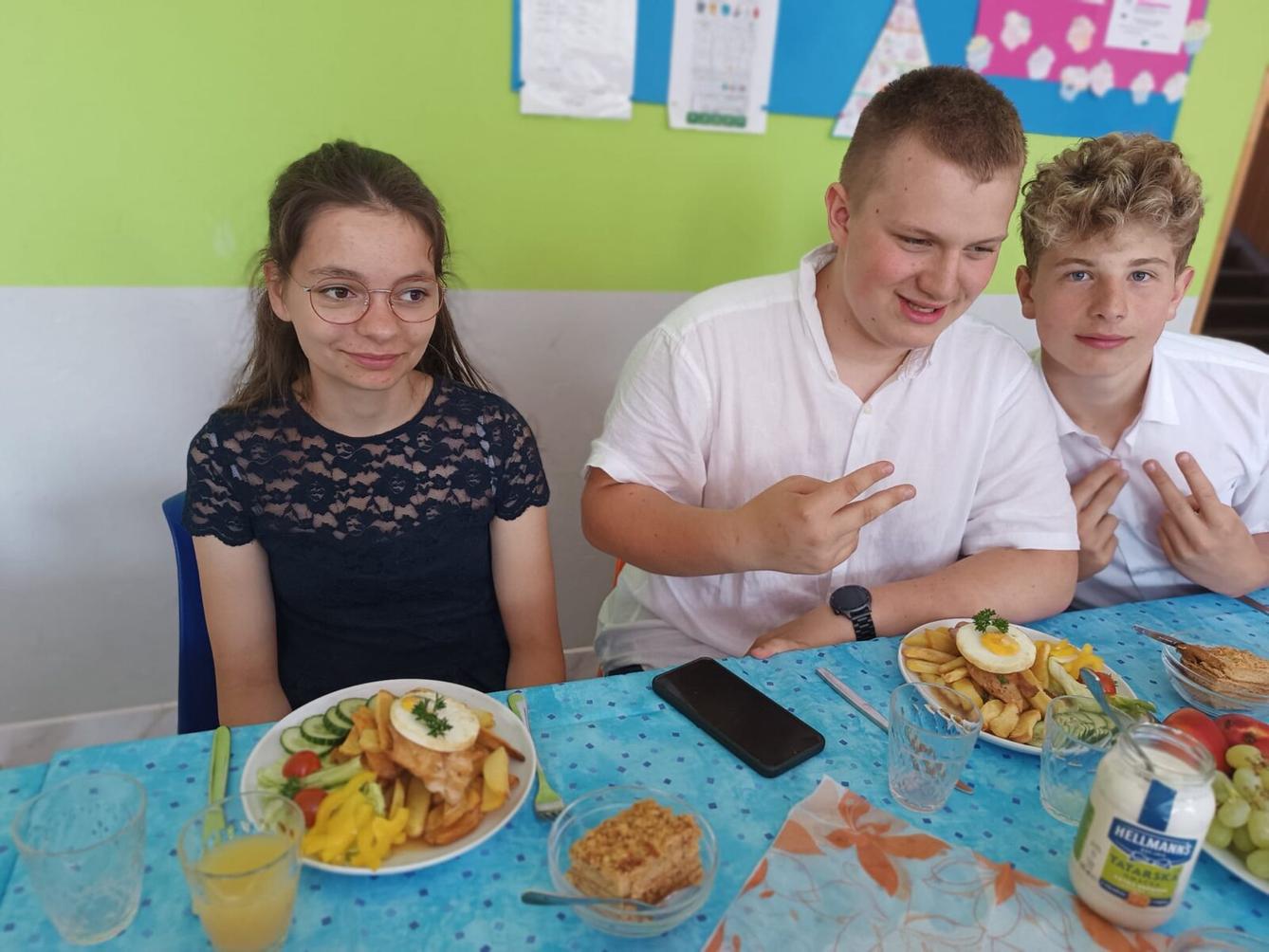 Slavnostní oběd 9. B - 14