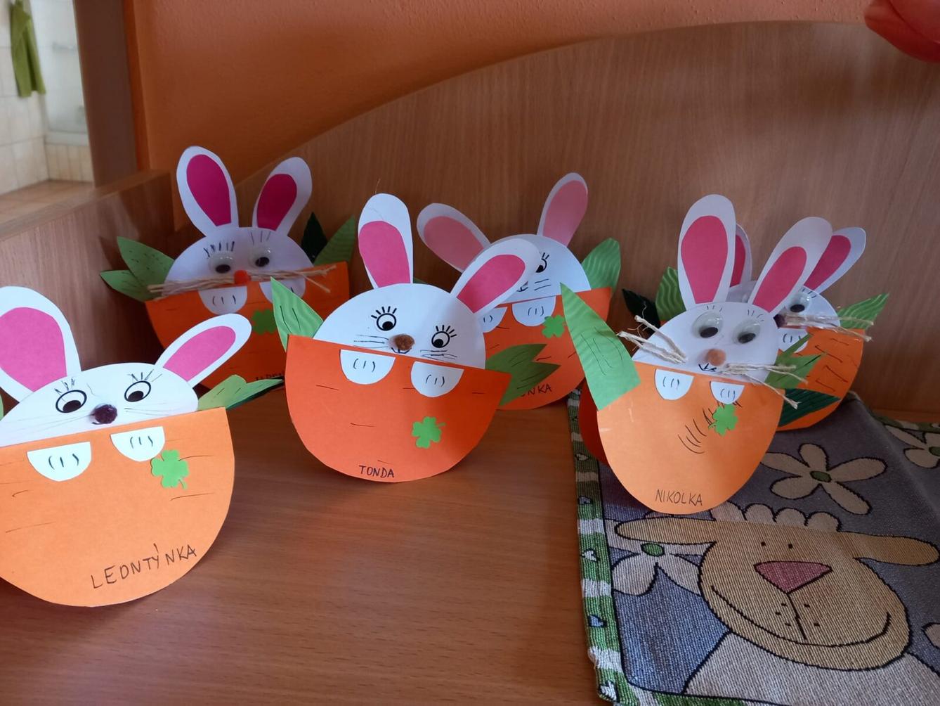 Velikonoční hrátky a vyrábění u dráčků - 13