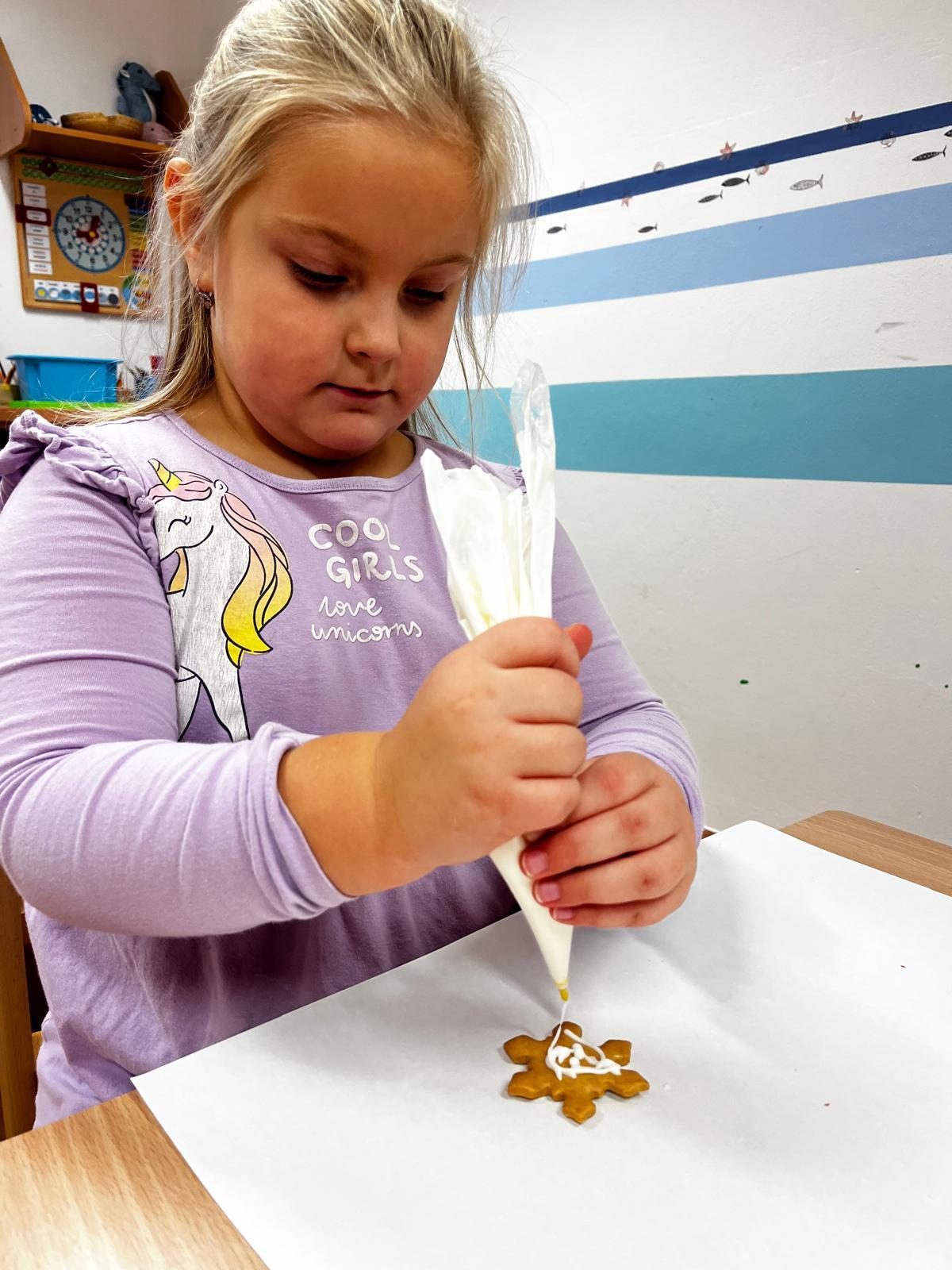 zdobení perníčků - 15