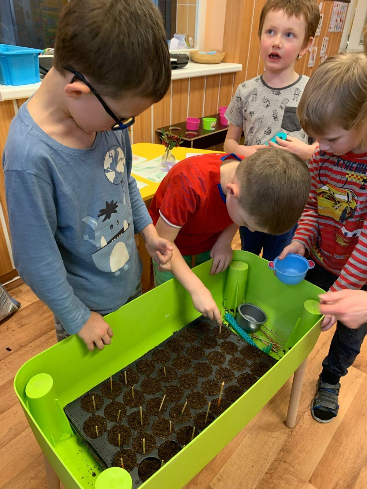 malí zahradníčci - 21