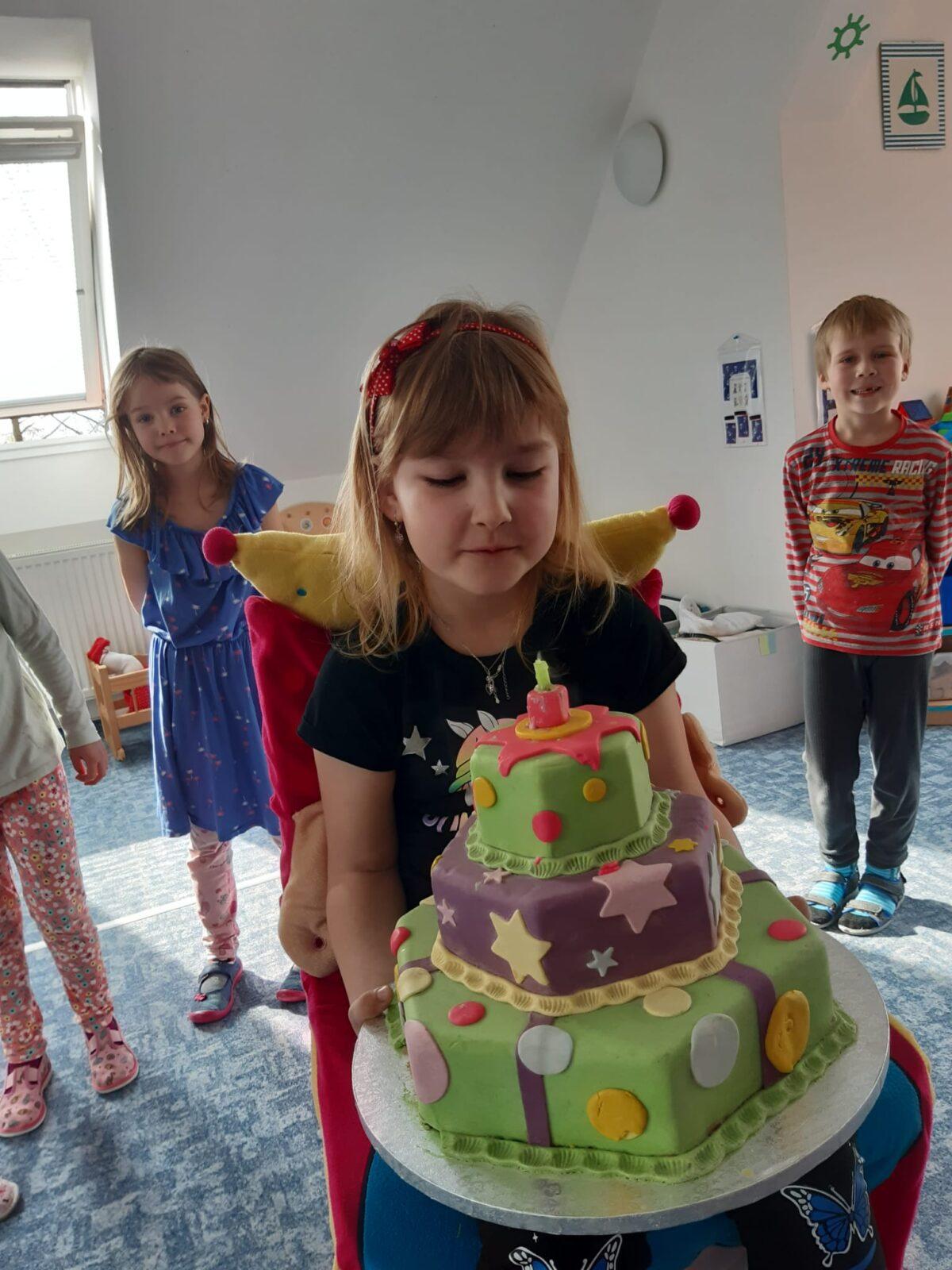 Nicol slaví narozeniny - 6