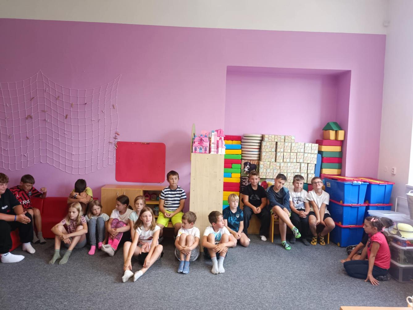 TÝDEN PLNÝ ZÁBAVY II - pátek - 63