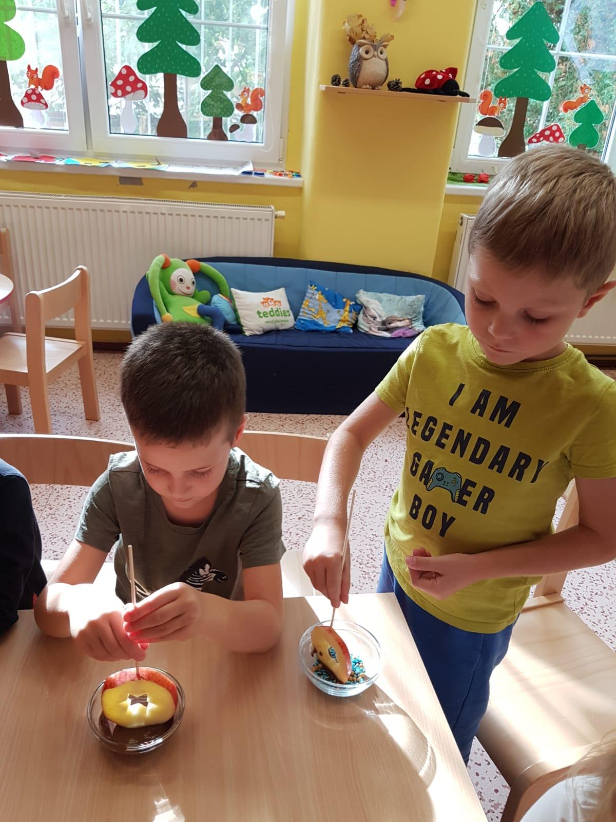 SOVIČKY: ,,ČAS JABLÍČKOVÉ VŮNĚ" - 37