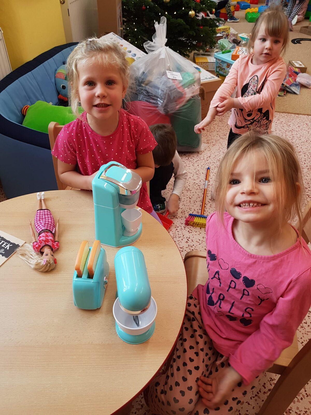 JEŽÍŠEK VE ŠKOLCE - 34