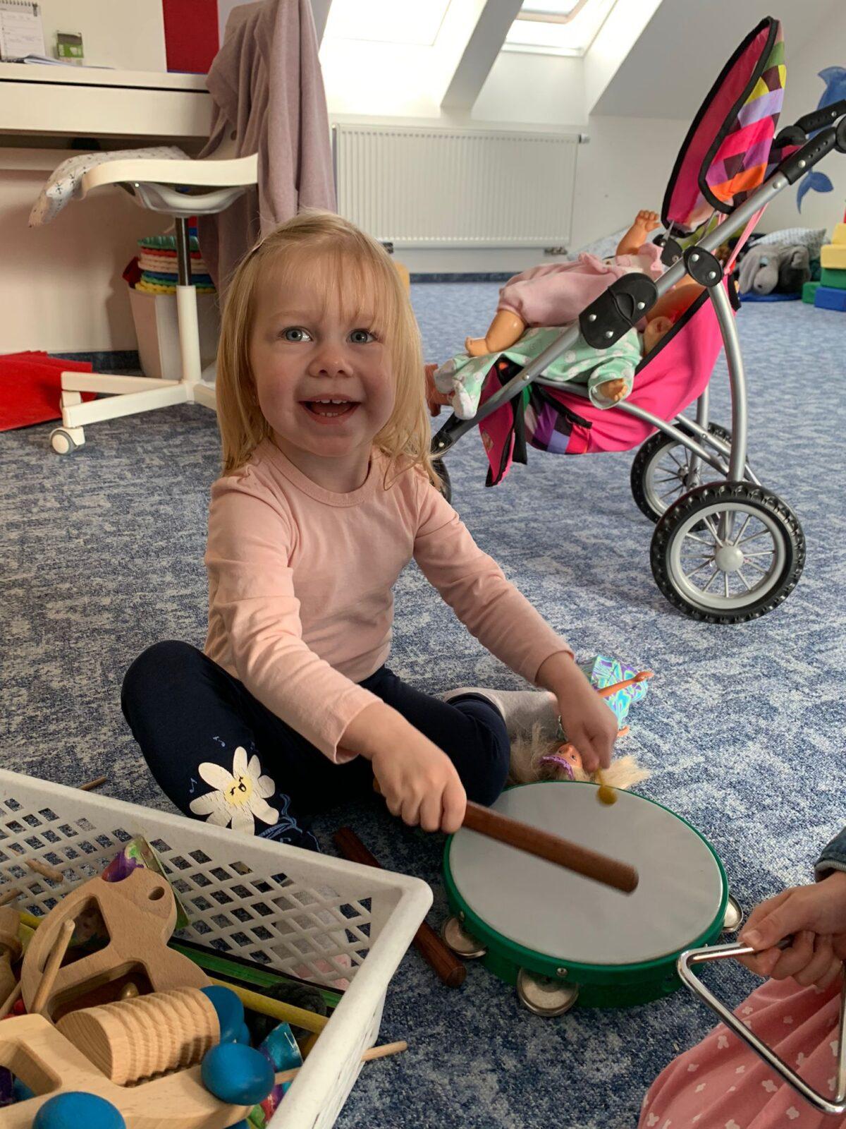 ZÁPIS DO NAŠÍ ŠKOLKY - 9