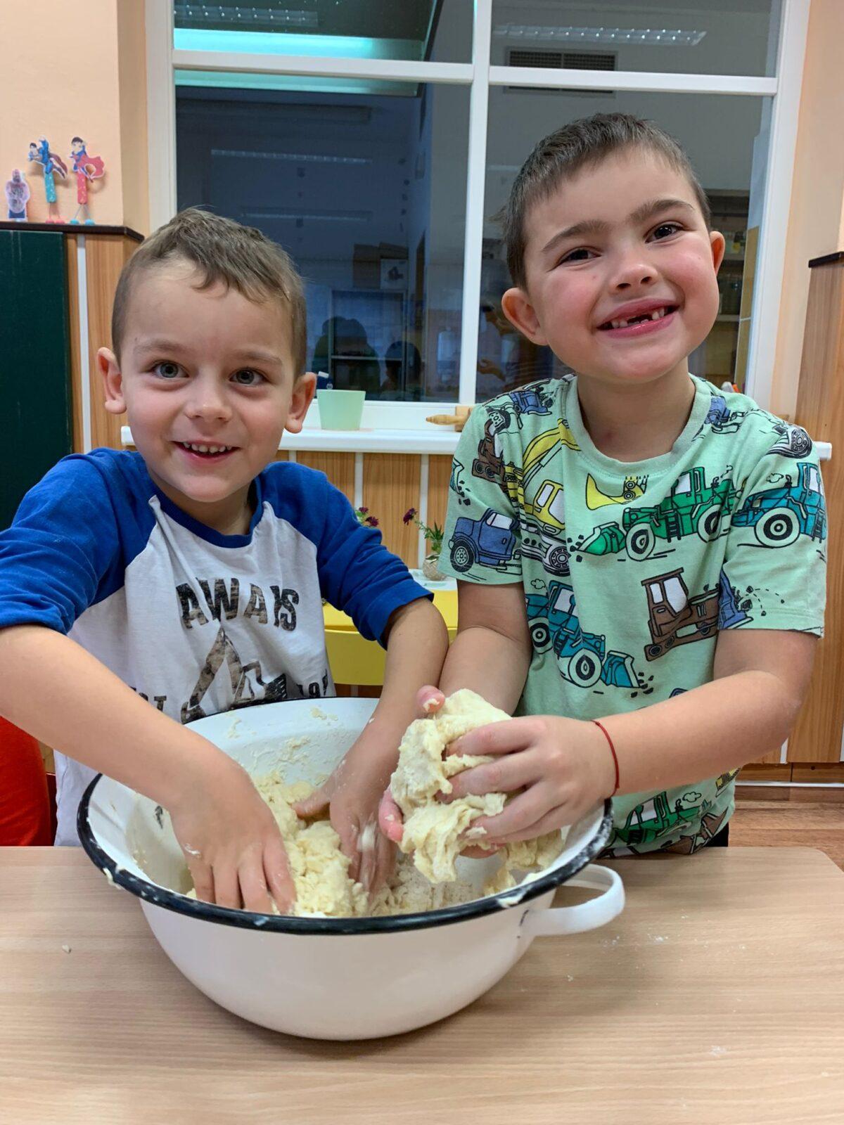 Pečeme svatomartinské rohlíčky - 19