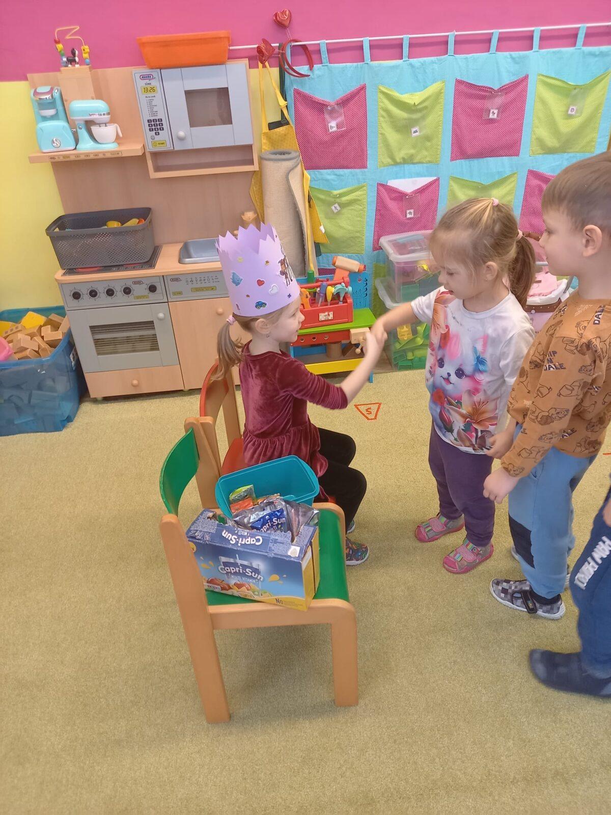 SLAVÍME: TEREZKA MĚLA NAROZENINY - 10