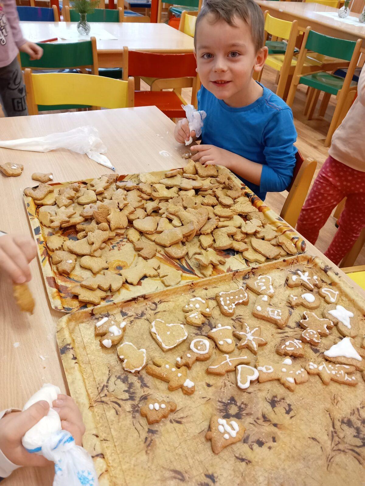 Zdobení perníčků - 12