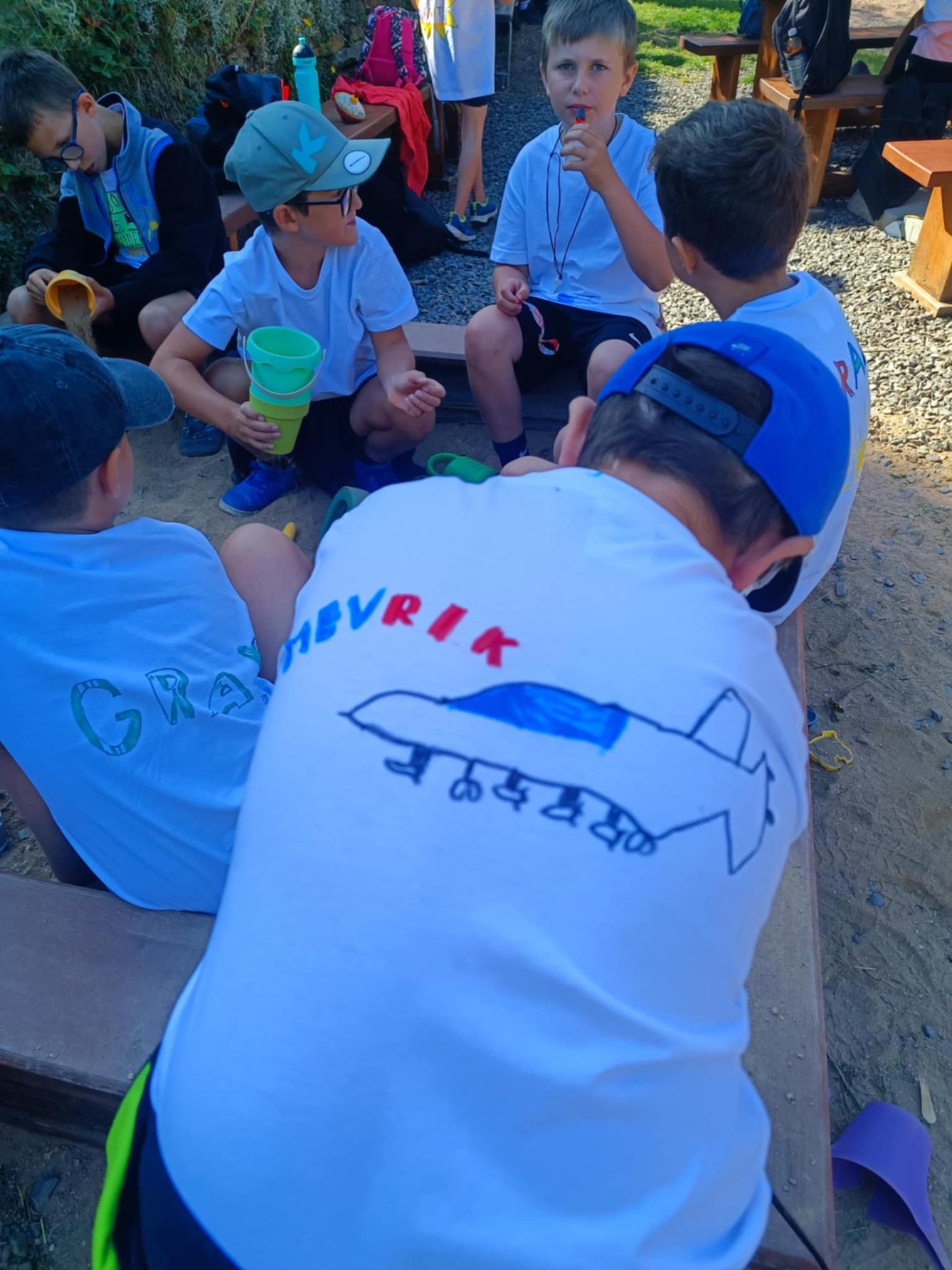 TÝDEN PLNÝ ZÁBAVY II - STŘEDA - 83