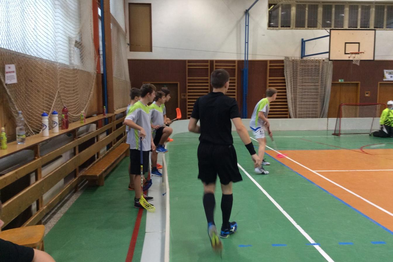 Postup starších florbalistů z okrsku