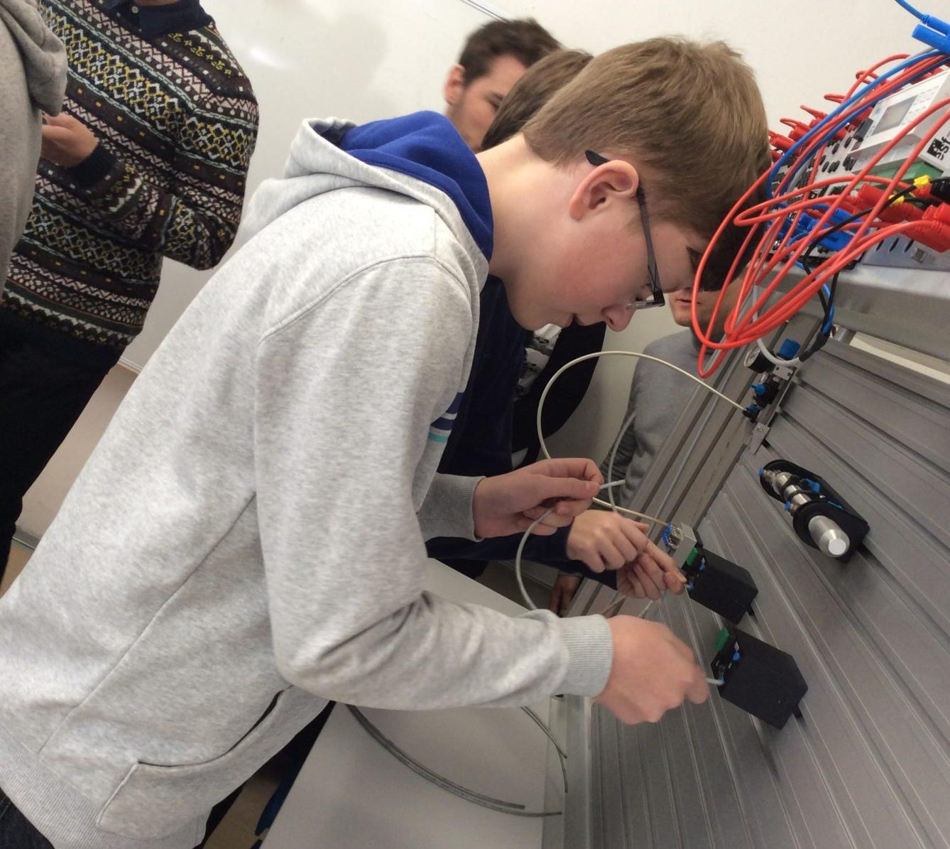 Sedmáci na TECHNOhrátkách - 3