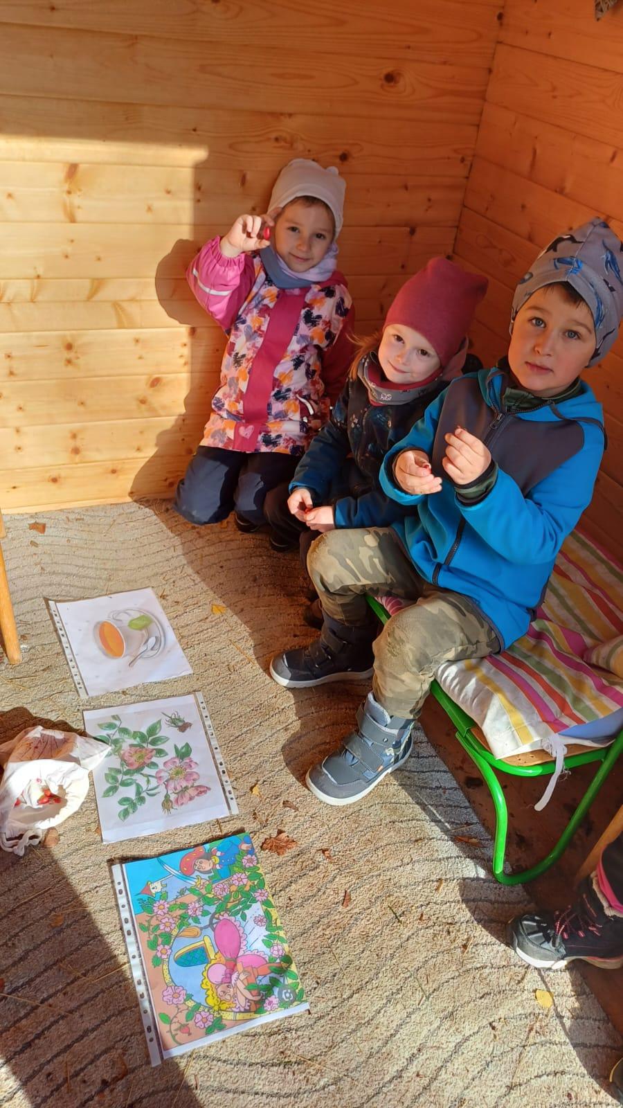 podzimní hry na zahradě - 1