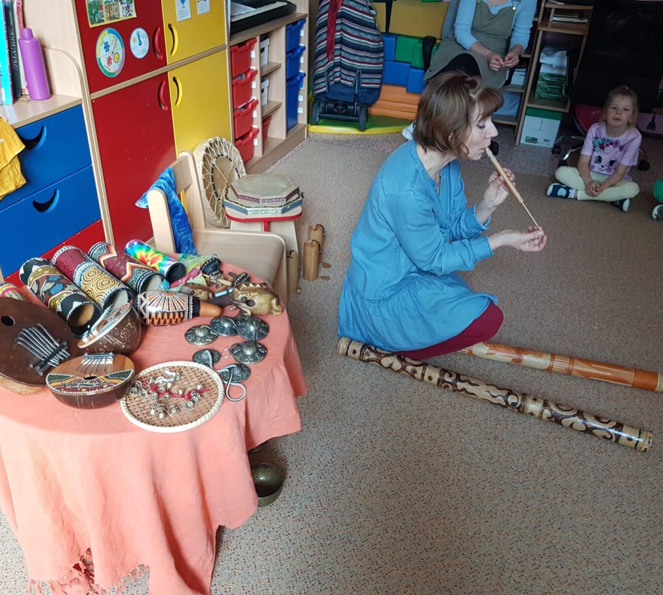 SOVIČKY: ,,MUZIKOTERAPIE" - 1