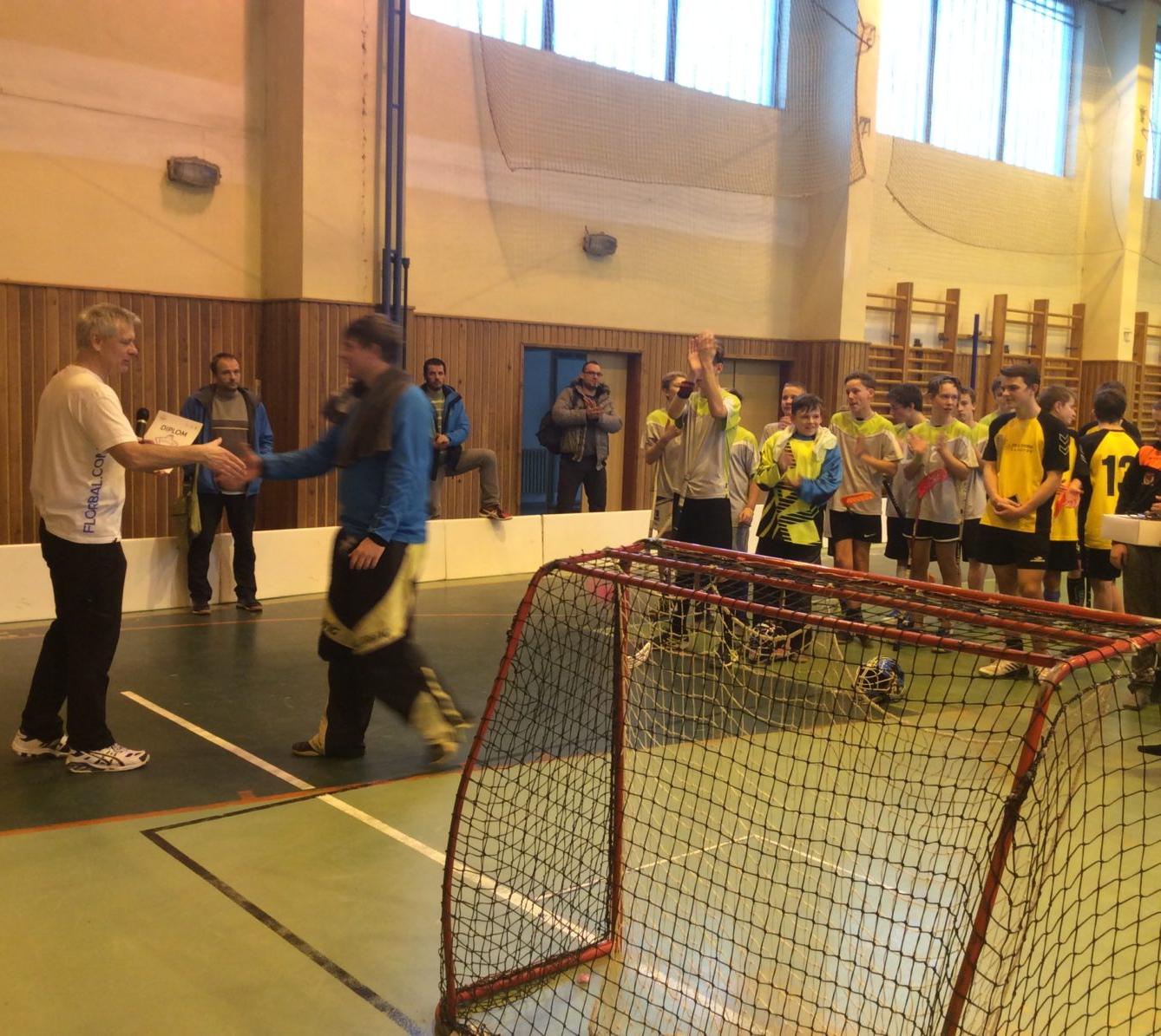 Postup florbalistů do kraje - 20